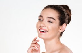 10 Premium Beauty Brands in India to Shop Online